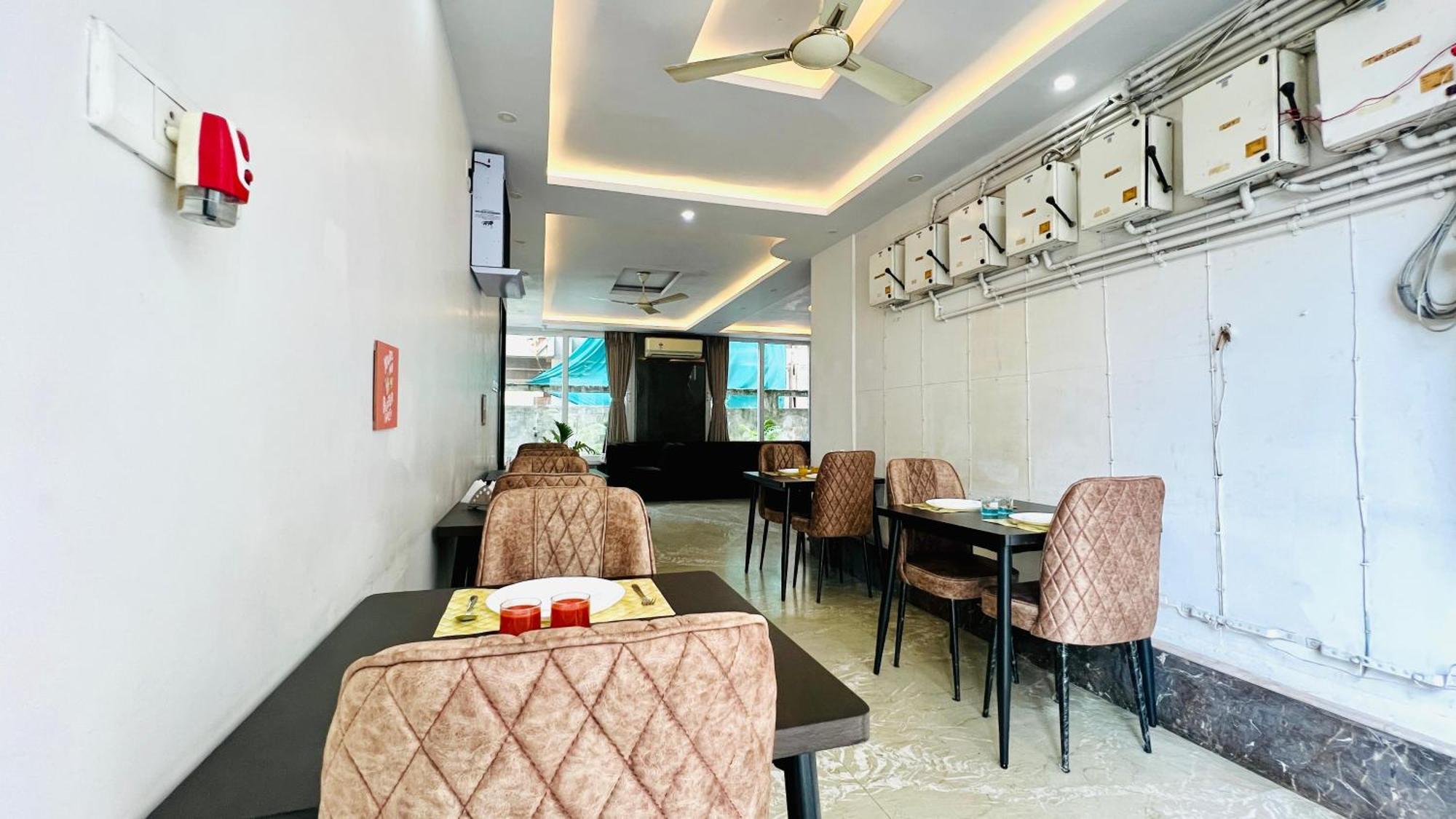 Bluo Lake View Newtown - Boutique Hotel Kolkata Bagian luar foto