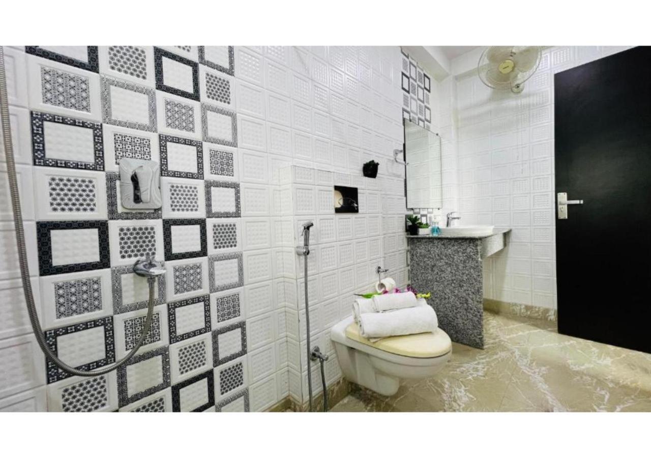Bluo Lake View Newtown - Boutique Hotel Kolkata Bagian luar foto